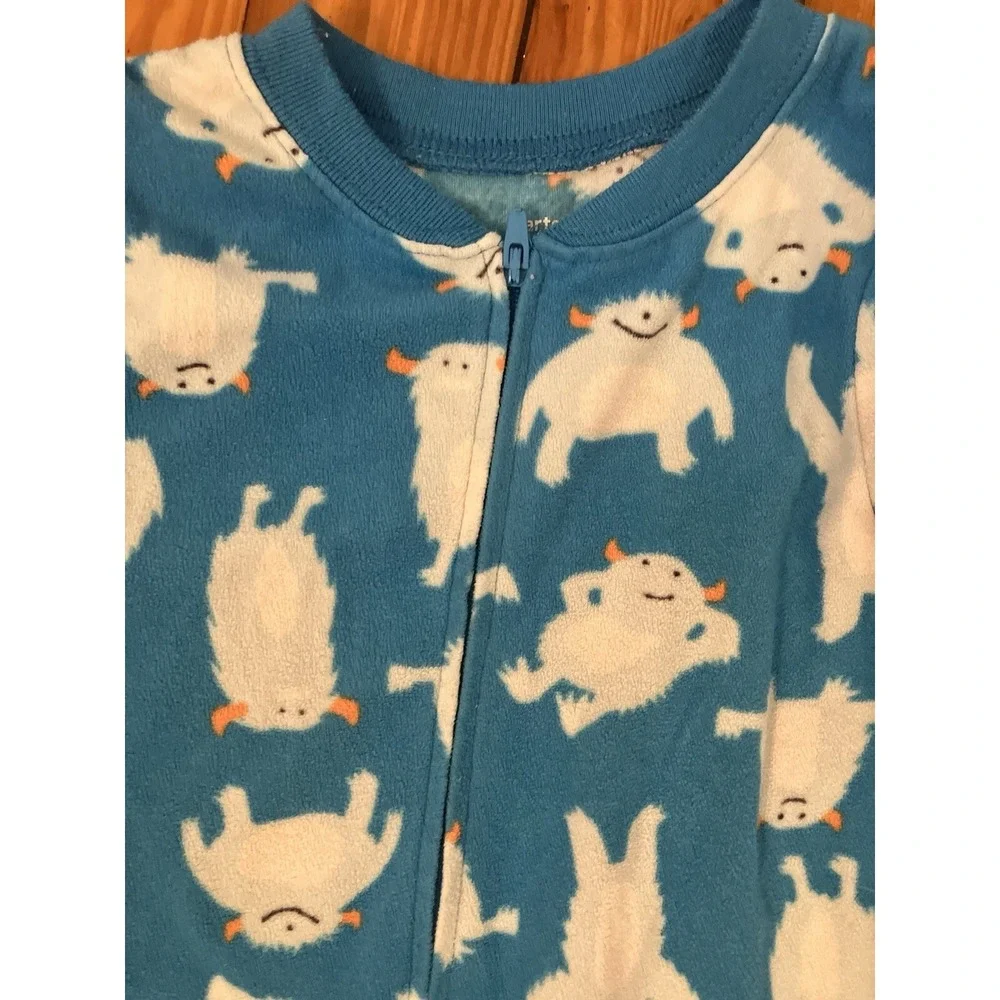 2 Carter's Pj's Boys Sz 4‎ Blue Polar Bear Moose Fleece Footie PJs